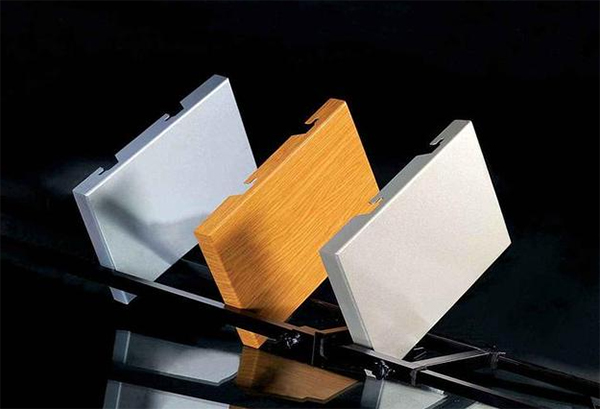 如何選擇好的鋁單板定制廠家?